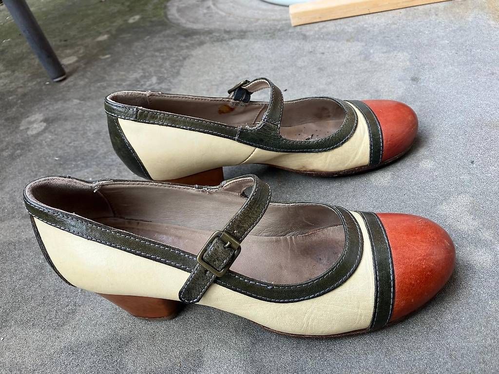 Moma Scarpe da donna: MoMa Riemchen Pumps, 37 – Usato da Männedorf venduto da Elstar12 4