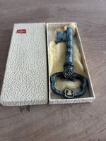 Antiker Korkenzieher im Schlüsseldesign mit Box