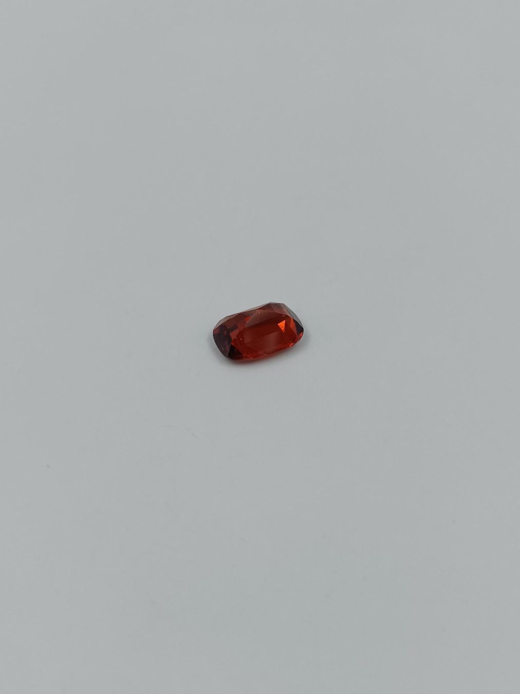 Edelsteine: 1 ORANGE ROTER GRANAT, 8.93 CT. – Gebraucht aus Luzern von EdiGem 7