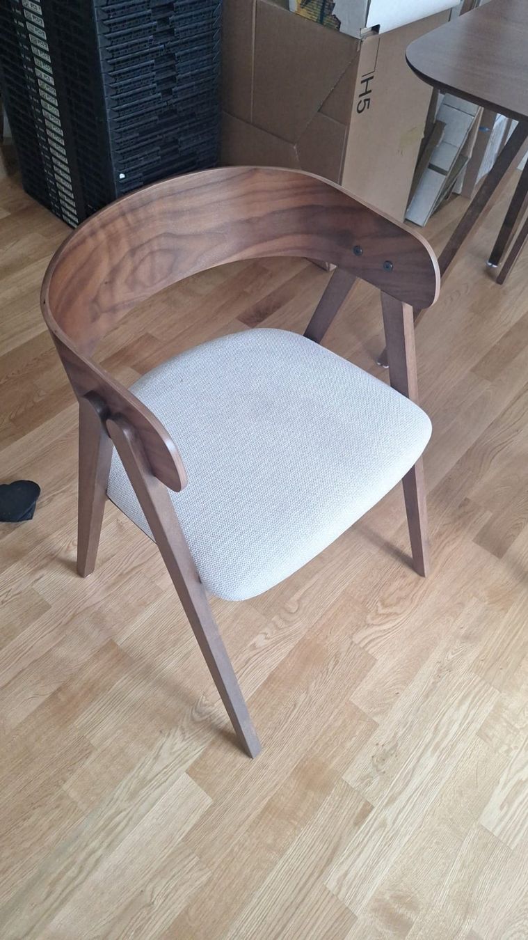 Set de table et chaises: Essgruppe Houston 1748 – D'occasion à Winterthur par RhinoSquad 2