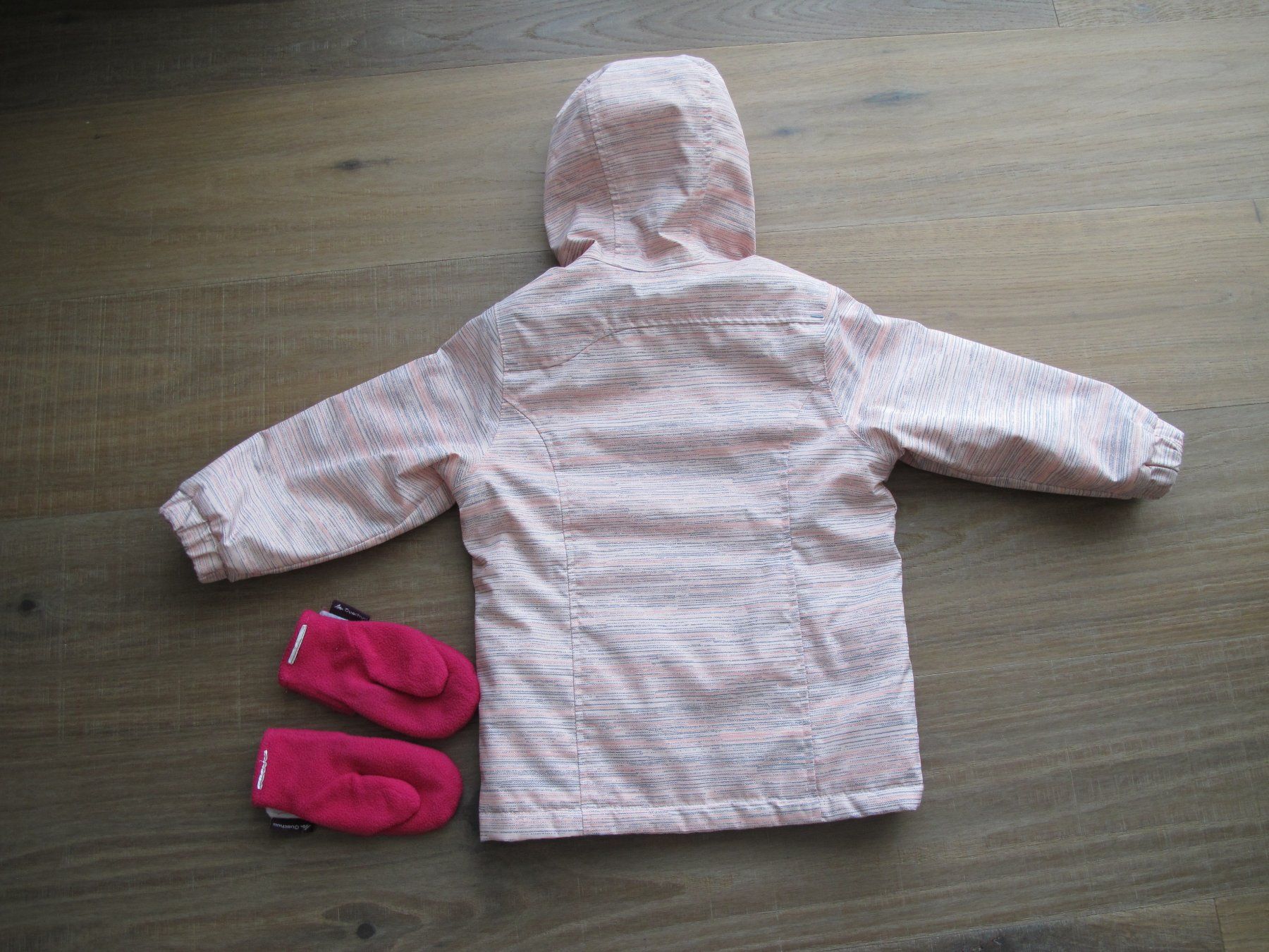 Vestes & Manteaux: Jacke Gr. 86/92 Übergangsjacke Mädchen mit Handschuhe – D'occasion à Rheinfelden par zwitschi_09 3