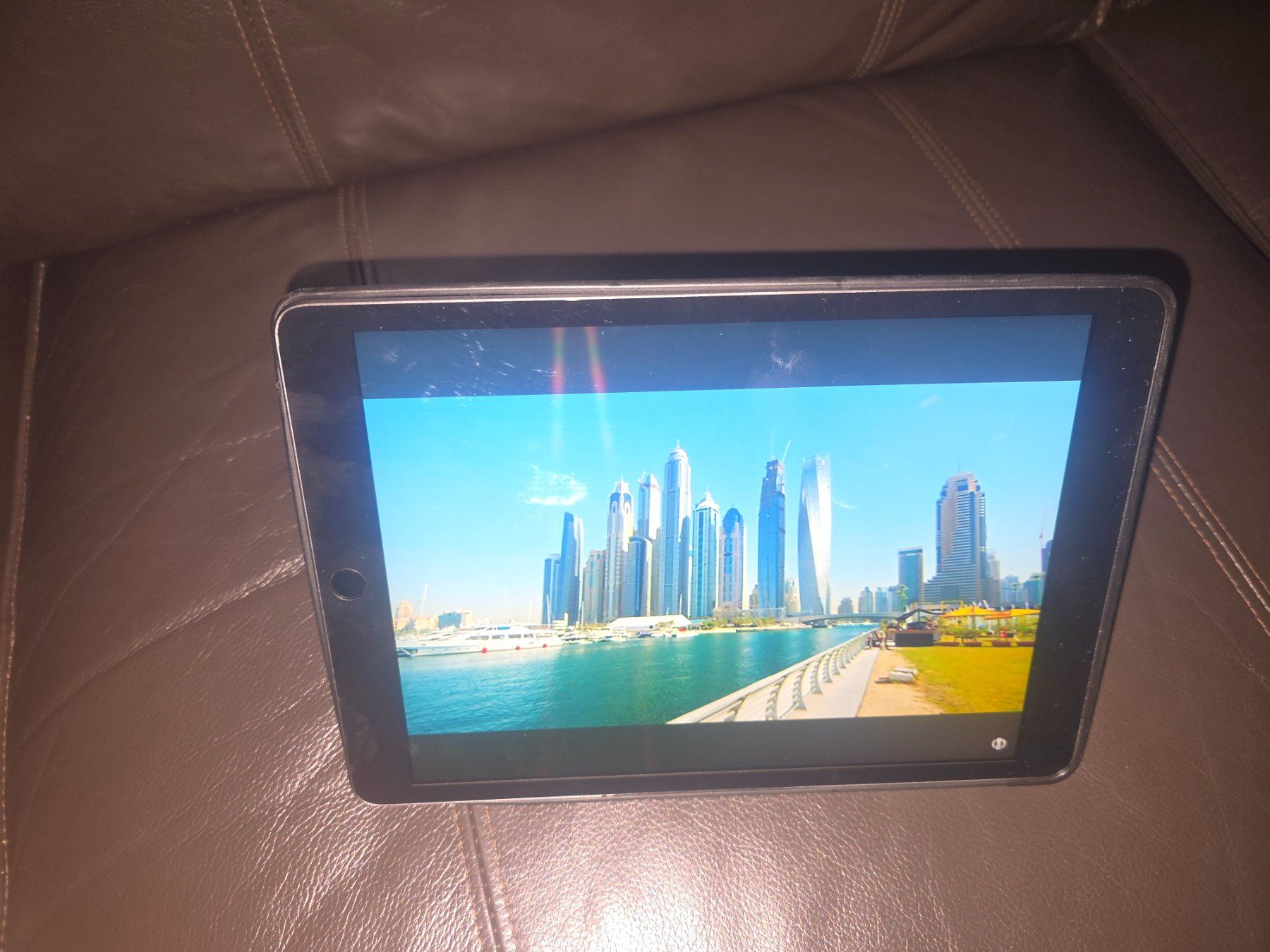 Apple Tablettes PC: Apple iPad 9. Generation 64 GB Spacegrau – D'occasion à Allschwil par VIP-84 2