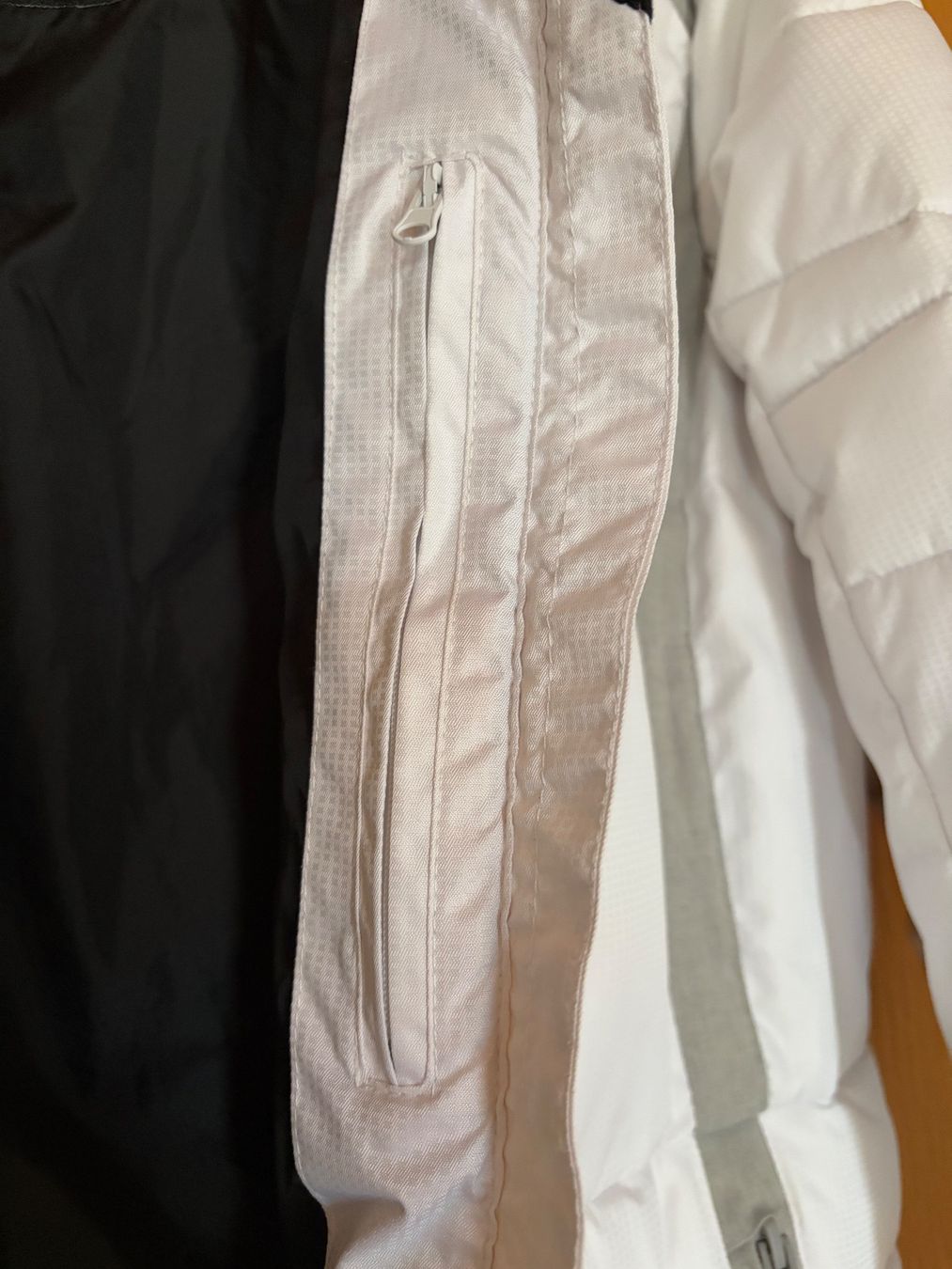 Icepeak Jacken: Jacke Damen Winter Ski – Gebraucht aus Herrenhof von Orchidee63 2