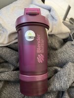 Blender Bottle pro stak 650ml Farbe plum