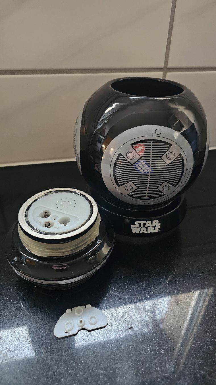 Tutte le decorazioni: Star Wars BB-9E Keksdose – Nuovo (secondo la descrizione) da Dietlikon venduto da Shyrelia 2