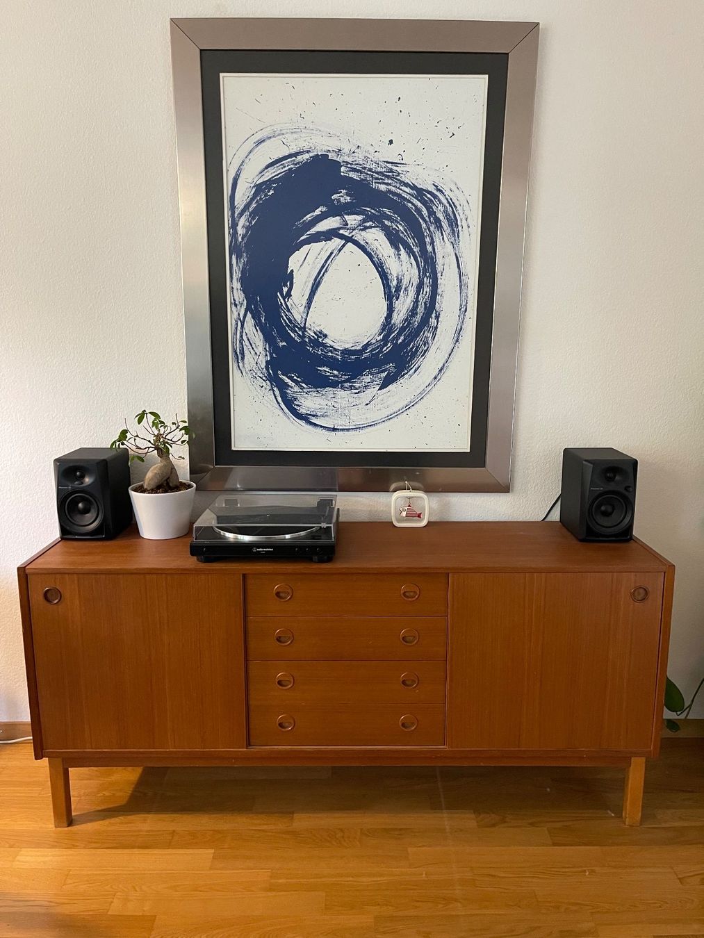 Cassettiere: Mid-Century Sideboard – Usato da Luzern venduto da mic_7nlp