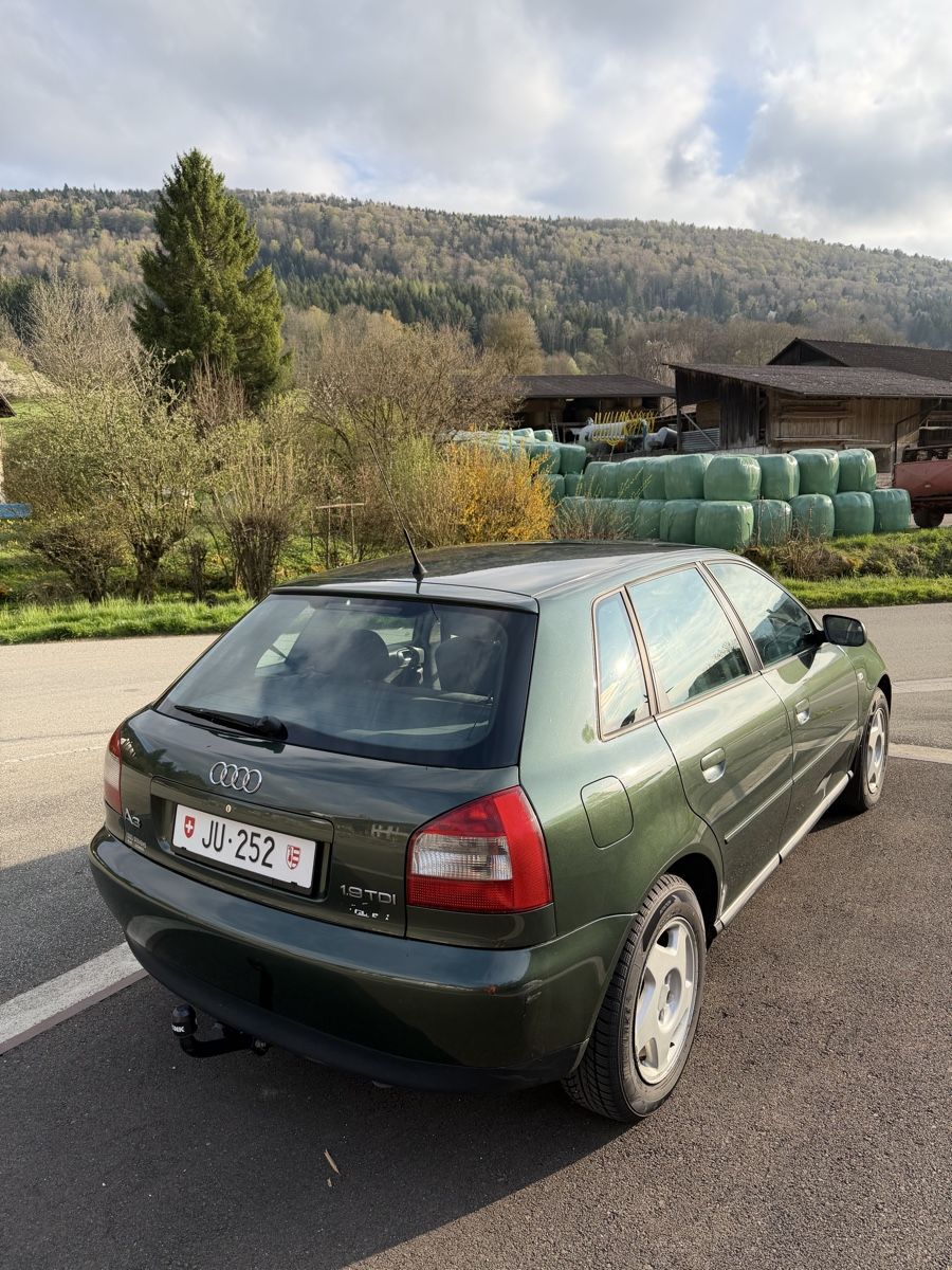 Audi Automobili: Audi a3 1.9 tdi – Usato da Soulce venduto da Dol25 2