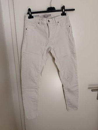 Weiße Hose.  Größe S. Damen