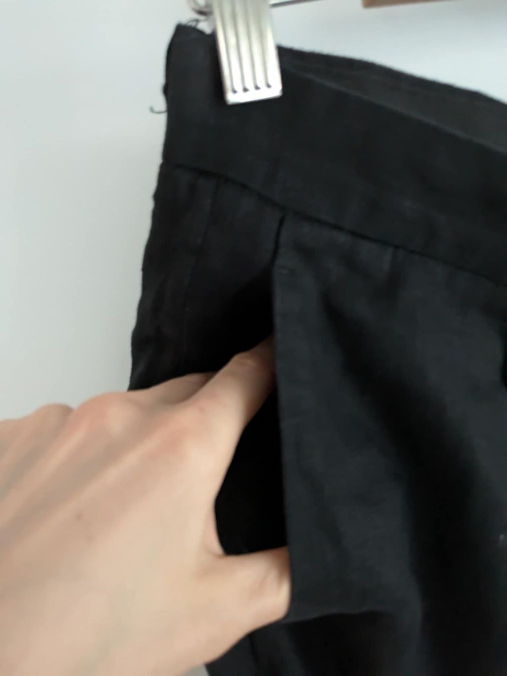 H&M Hosen: Leinenshorts Gr.30 Relaxed fit H&M – Gebraucht aus Rorschach von joh_v2y2 2