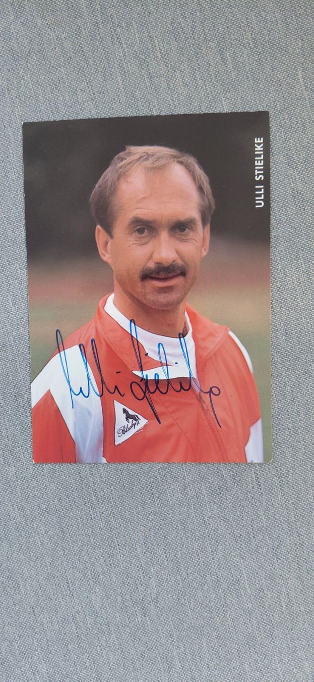 Autogramme: Autogrammkarte Ulli Stielike – Gebraucht aus Schmerikon von Olympia04