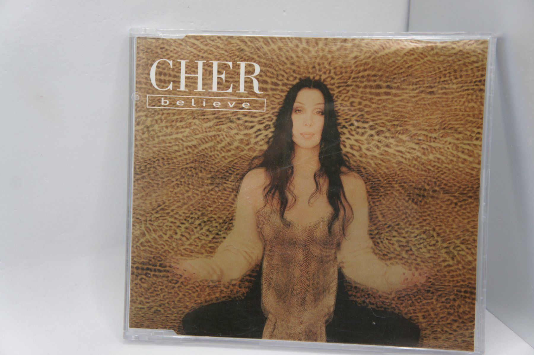 CDs: 2 CD Cher - Believe + 3 Track Single Maxi CD Believe – Gebraucht aus Ernetschwil von luisvonerni 4