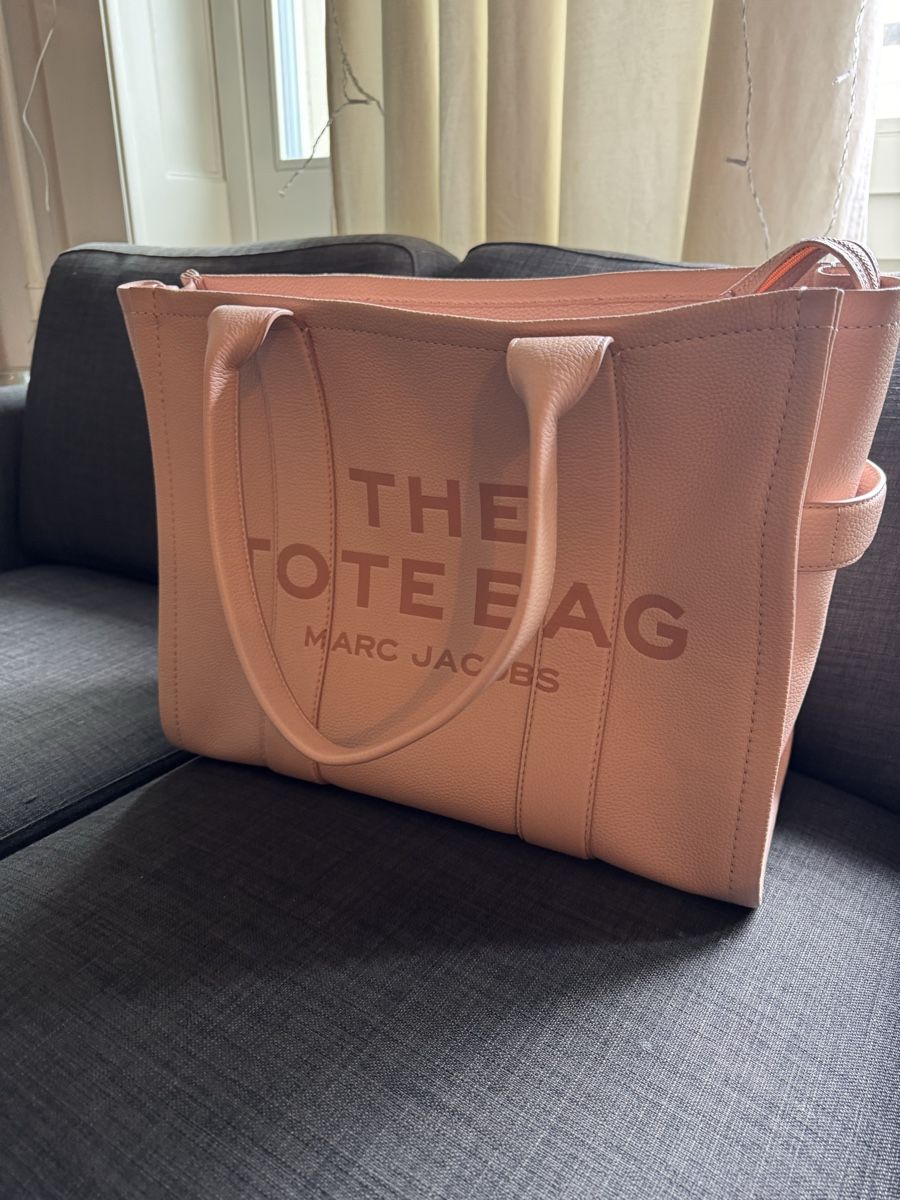 Marc Jacobs Borse da donna: The Tote bag Marc Jacobs – Nuovo (secondo la descrizione) da Geneve venduto da nad_26qm 3