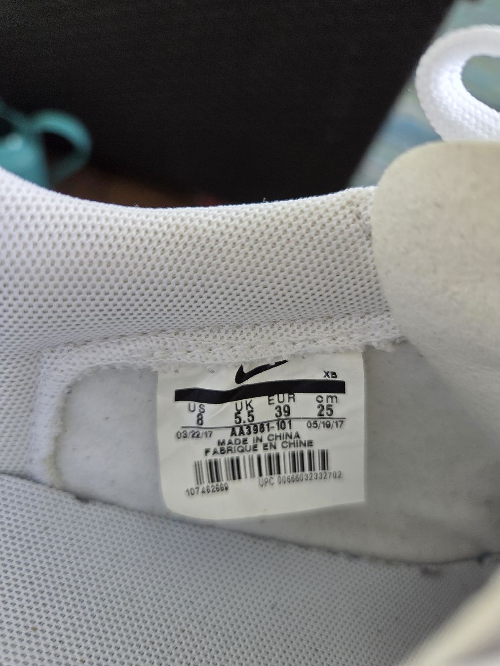 Scarpe da uomo: NIKE Schuhe  – Usato da Frauenfeld venduto da bea_6m8y 3