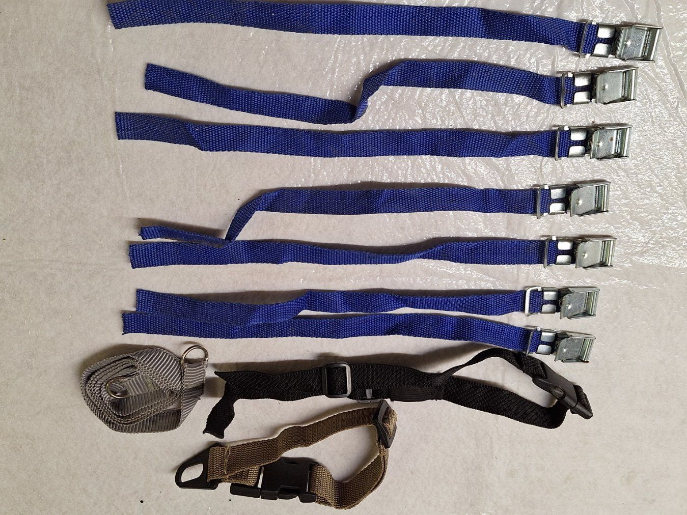 Attrezzatura da arrampicata: Diverse Halte- Bänder mit Schnallen – Usato da Dornach venduto da majo8689