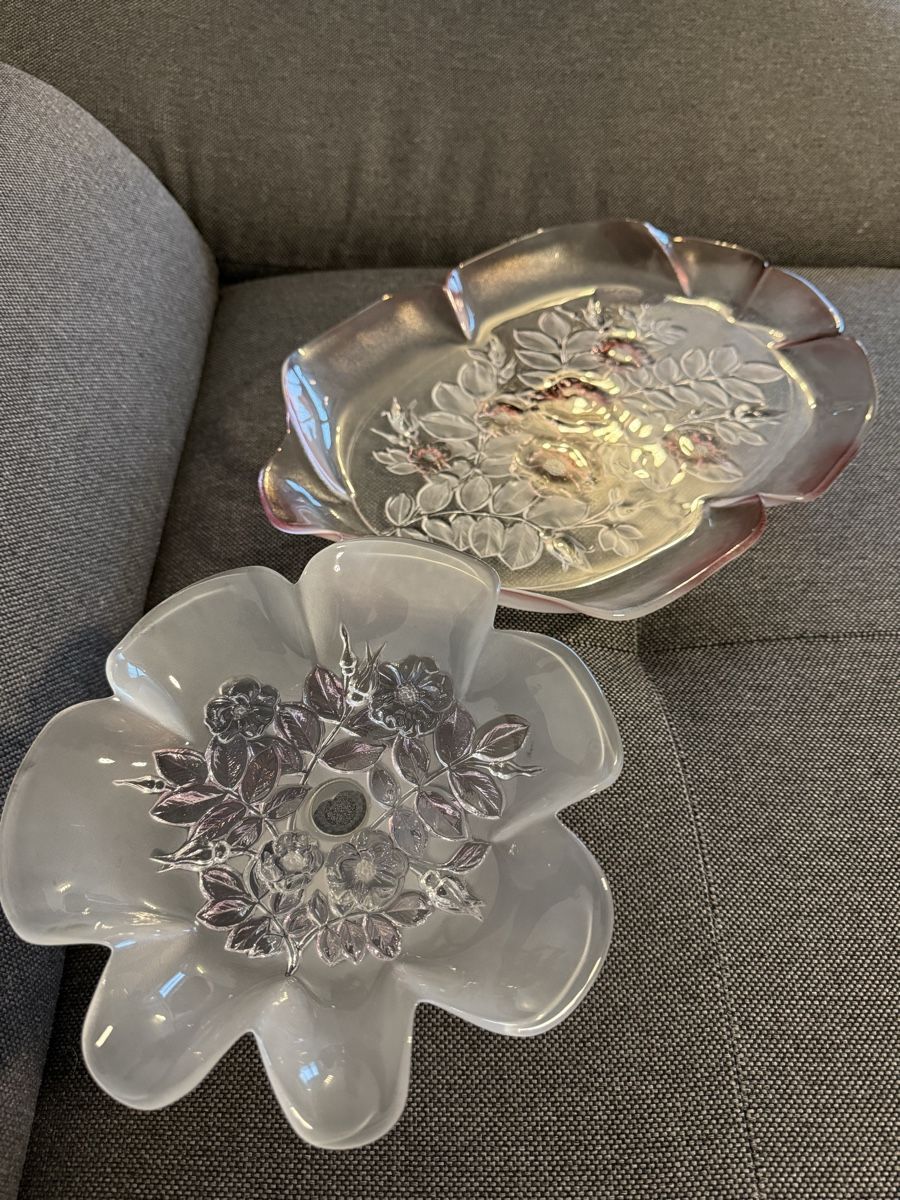 Walther Glas Plateaux: Waltherglas Servierplatten Rosé Blumenmuster – D'occasion à Buchs SG par and_d8tp