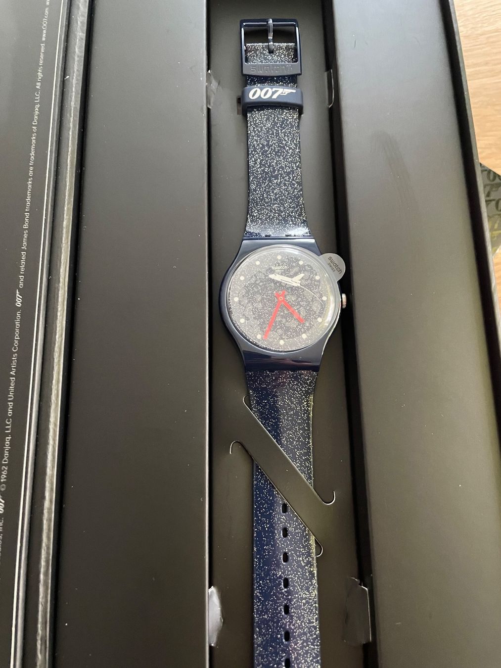 Swatch Orologi: Swatch Moonraker 1979 James Bond 007 – Nuovo e nell'imballaggio originale da Busswil BE venduto da Surfmaker 3