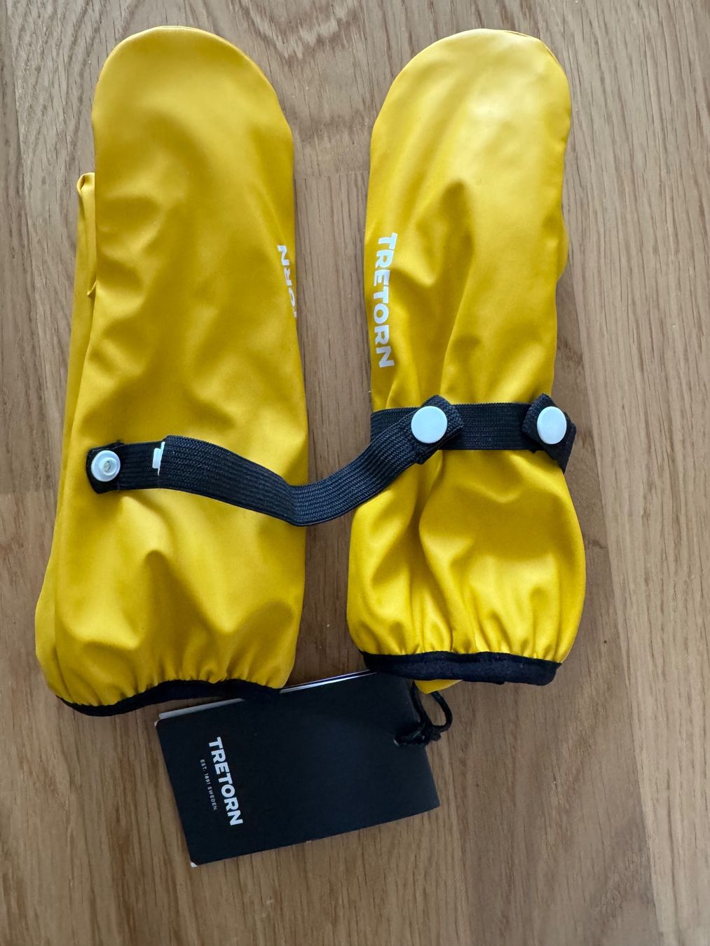 Kinderhandschuhe: Tretorn Gummihandschuhe – Neu und originalverpackt aus Zug von sil_j6rl