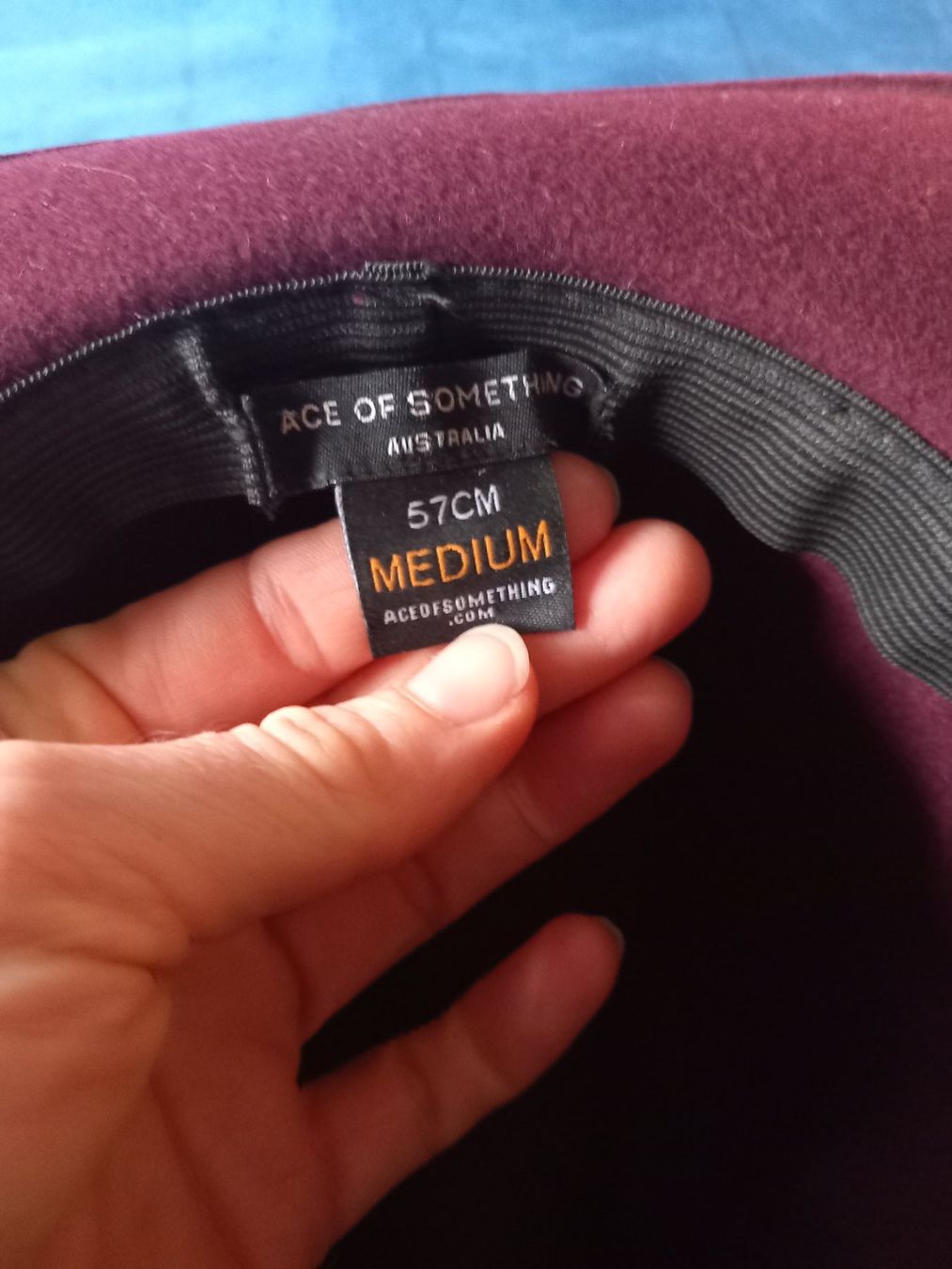 Copricapi, berretti & cappellini: Australian Burgundy Felt Fedora hat – Usato da Zürich venduto da aud_f2cx 4
