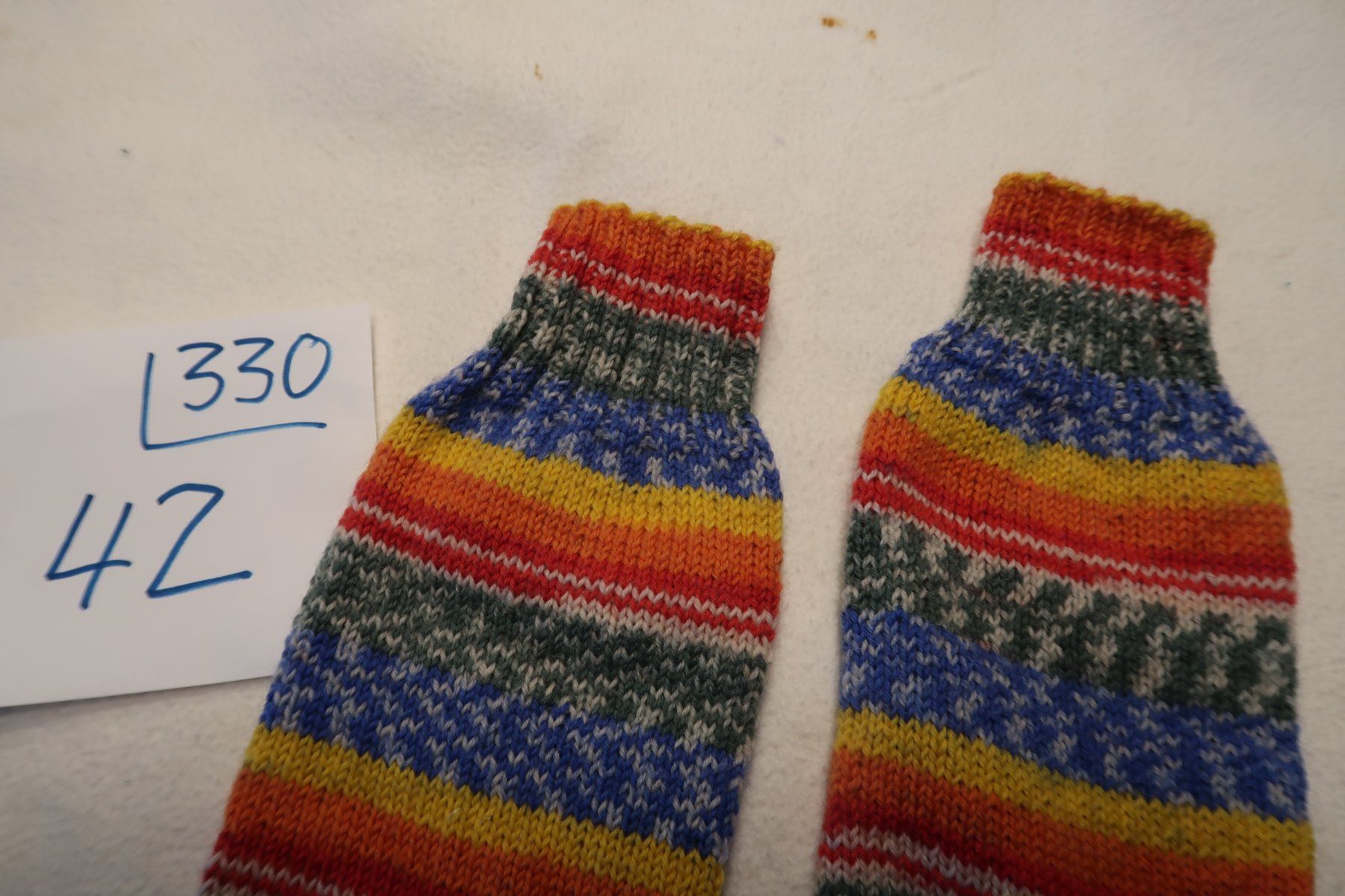 Calze: Handgestrickte Wollsocken Gr.42  (330/) – Nuovo e nell'imballaggio originale da neuenhof venduto da Caterchen 1