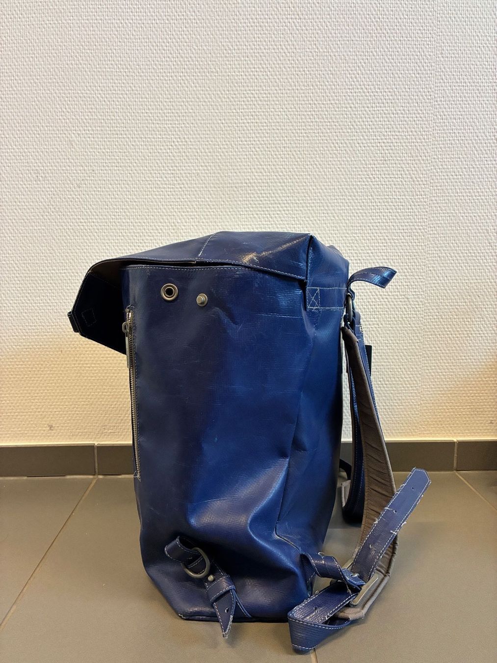 Freitag Zaini: Freitag Rucksack R522 TSCHINGEL – Usato da Adlikon venduto da haruisu 2