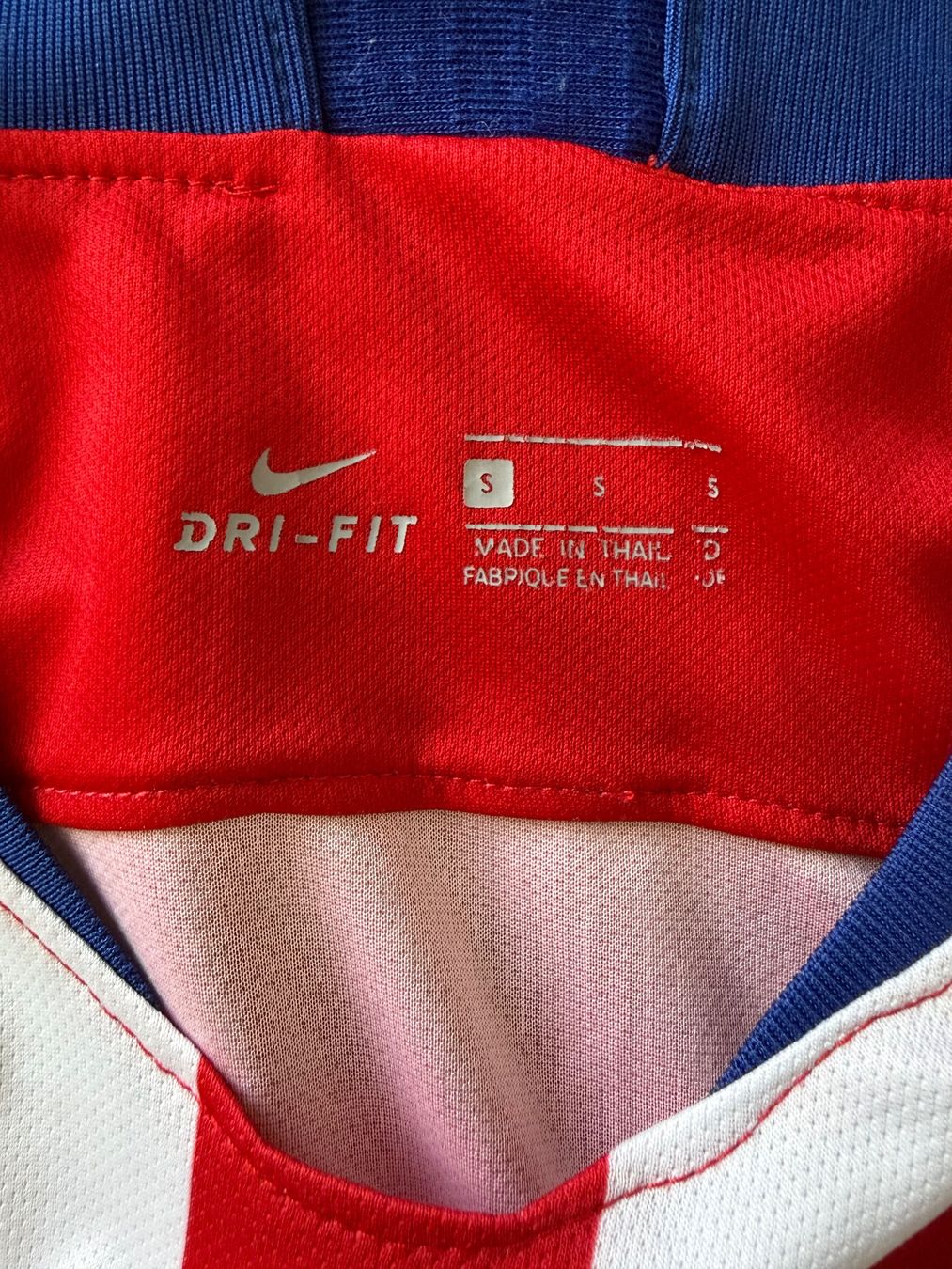 Nike Canottiere & Pantaloni: Atlético Madrid Trikot – Usato da Winterthur venduto da Adonisss 1