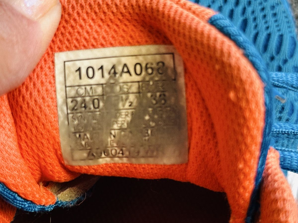 Asics Damenschuhe: asics femme taille 38 bleu – Gebraucht aus Bulle von LeMoleson 6