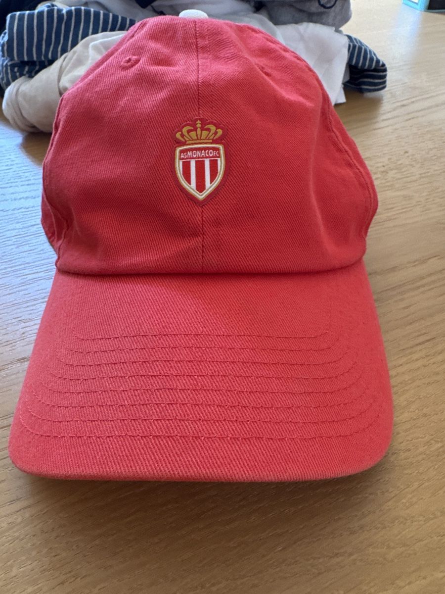 Nike Chapeaux, bonnets & casquettes: Kappe Nike rot AC Monaco – D'occasion à Zürich par strickliesel1996