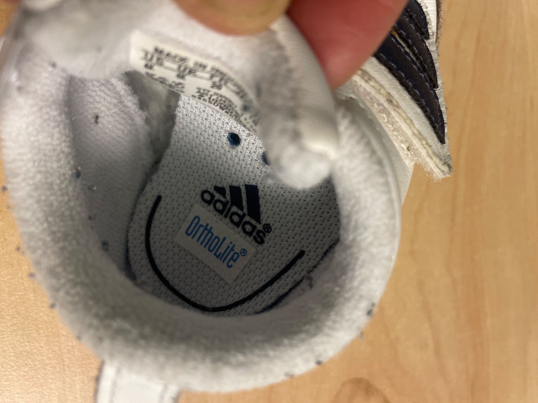 Adidas Scarpe per ragazzi: Adidas Baby Lederschuhe Gr.20 – Usato da Obergerlafingen venduto da cabo4 3
