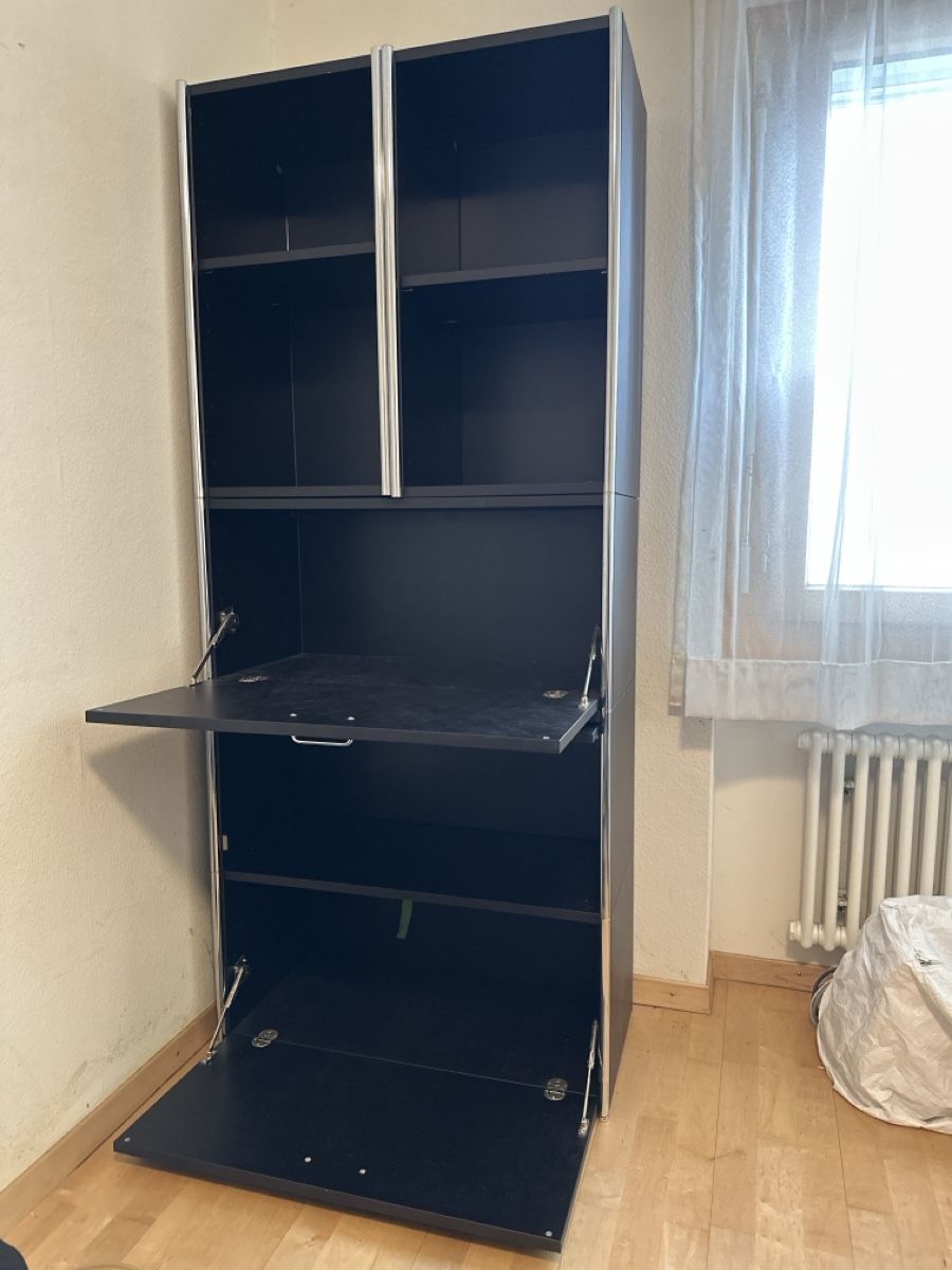 Scaffali: Schwarzes Büromöbel / Büro- Möbel- Module – Usato da Pfäffikon ZH venduto da dog83 5