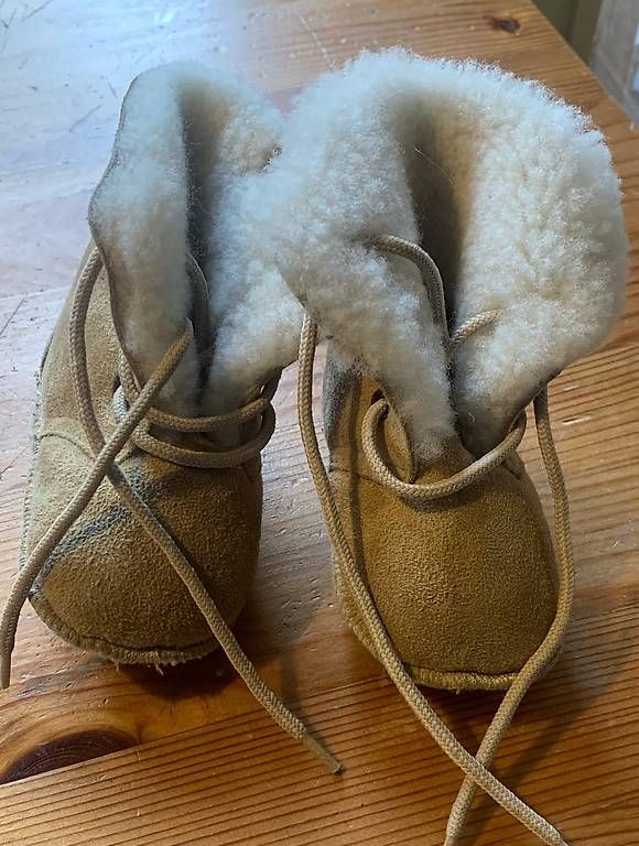 Scarpe per ragazzi: Babyschuhe, Fell – Usato da Wabern venduto da walsn1