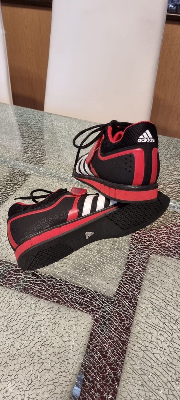 Adidas Chaussures hommes: Adidas 43 1/3 – D'occasion à Luzern par Reni025 7