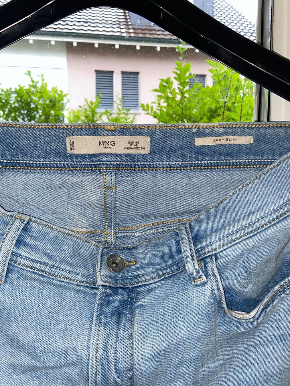 Mango Jeans: Jeans von Mango Man, Slim Fit, Gr. 44 – Usato da Zürich venduto da dedasiba 1