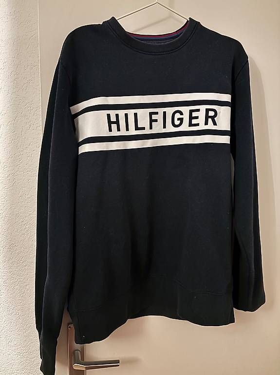 Tommy Hilfiger Maglioni & Felpe: Dunkelblauer Tommy Hilfiger Pullover Grösse L – Usato da Bern venduto da shiggyy