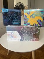 3 boîtes Pokémon scellées - Ascended/Prismatic/Phantasmal EN