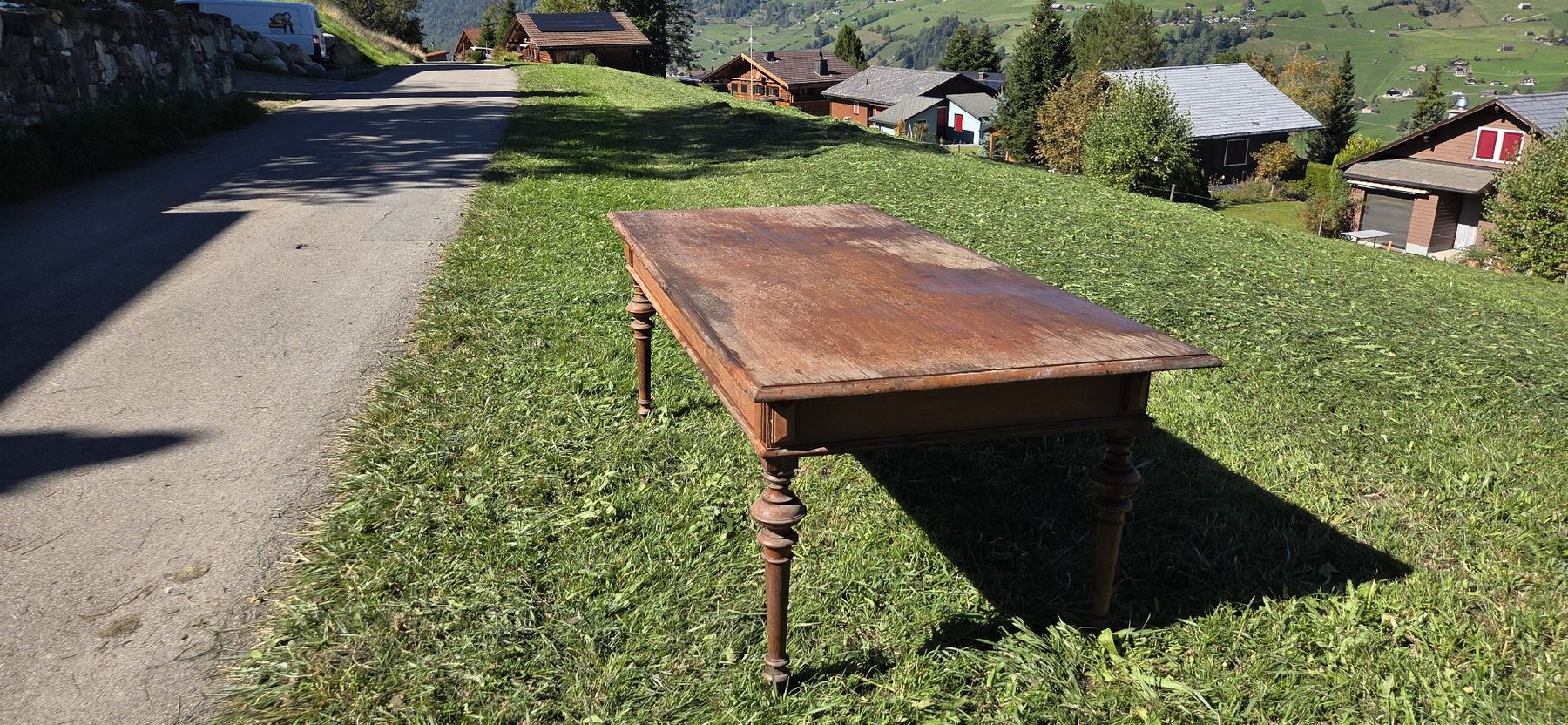 Tavoli: Tisch Eiche Massiv – Usato da Unterwasser venduto da guido90 2