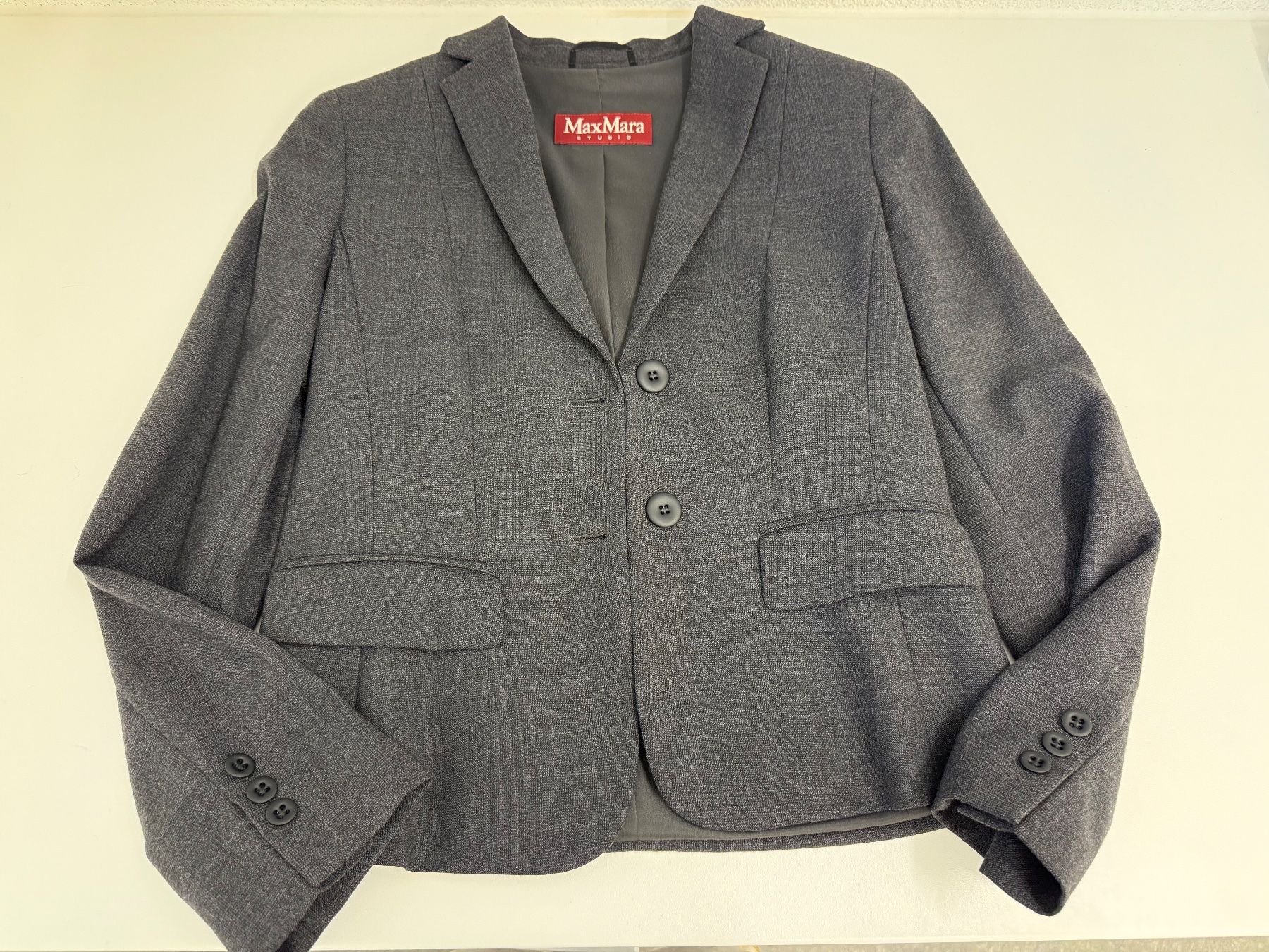 Max Mara Vestes: Max Mara Studio Blazer – D'occasion à Oberwil-Lieli par Laeber 2