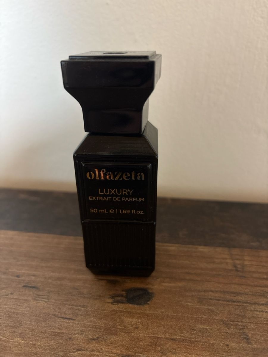 Chogan Parfum & Eau de Toilette: Olfazeta Luxury - NADIR – Gebraucht aus Zizers von van_7qp2