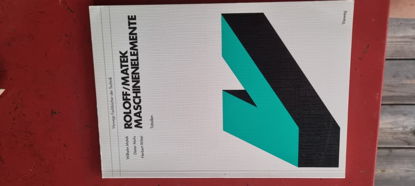 Libri: Maschinenelemente Roloff/Matek - Normung ... - Tabellen – Usato da Spiegel b. Bern venduto da Gudi8 5