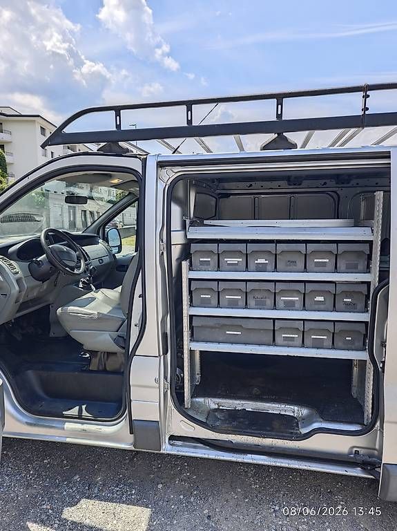 Veicoli commerciali: Renault trafic MFK 06.2026 – Usato da Taverne venduto da mar_v68c 2