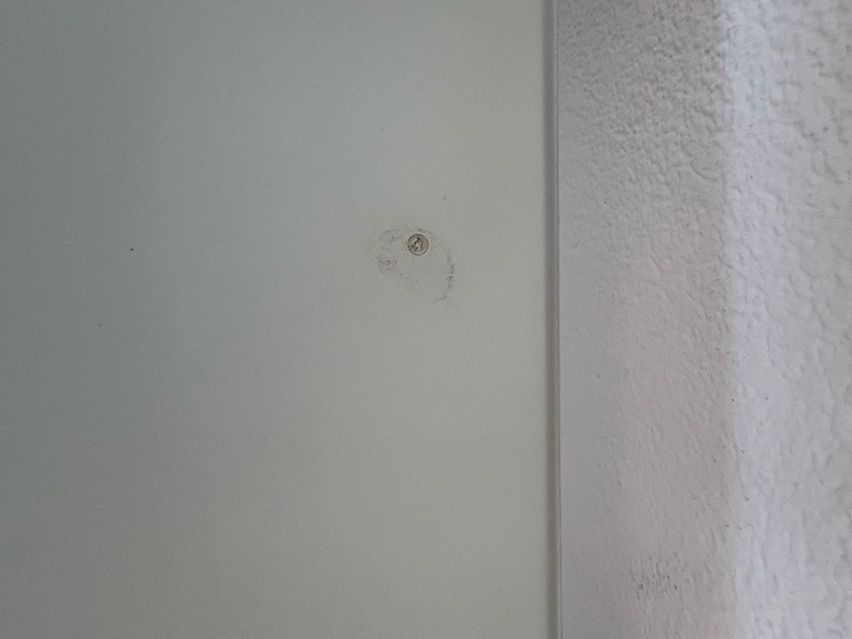 Schreibtische: Schreibtisch – Gebraucht aus Volketswil von ang_c2z8 1