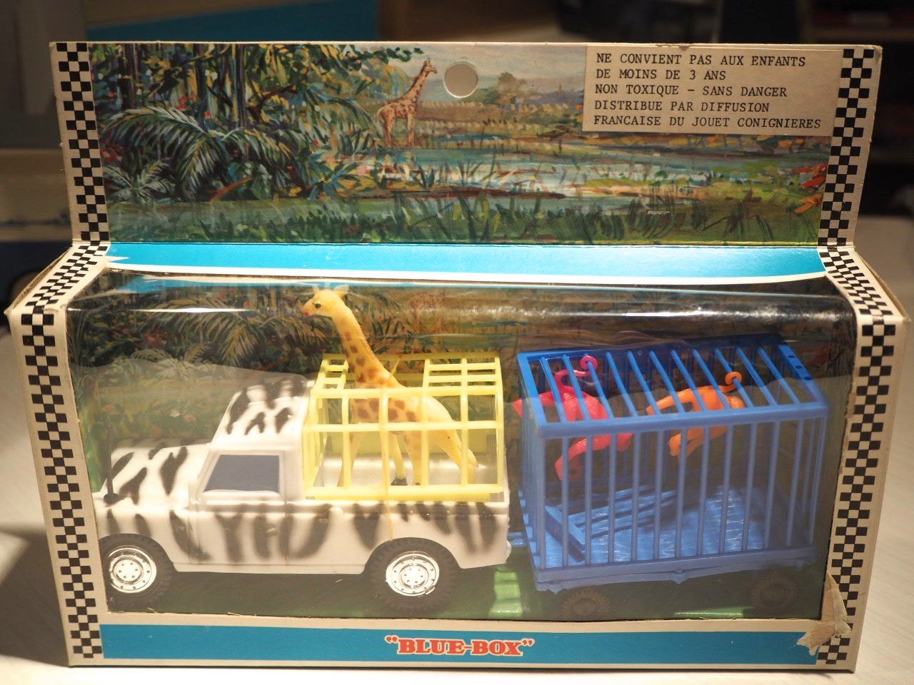 Land Rover Modellini d'auto: Land Rover Zoo Set - Blue Box – Nuovo e nell'imballaggio originale da Winterthur venduto da 602ccm