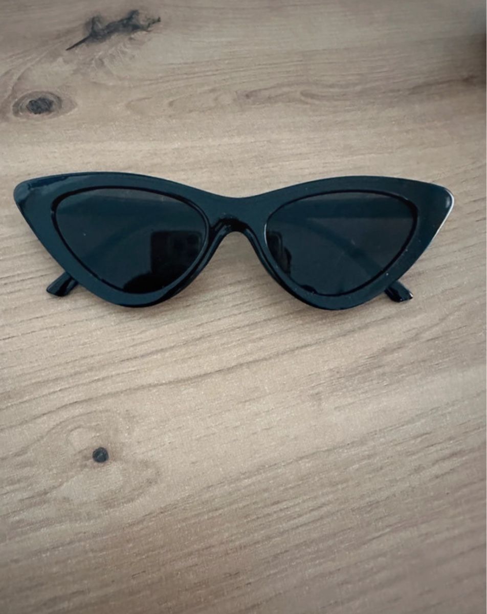 Occhiali & Lenti: Sonnenbrille schwarz Neu – Nuovo (secondo la descrizione) da Sevelen venduto da mar_gq8k 2