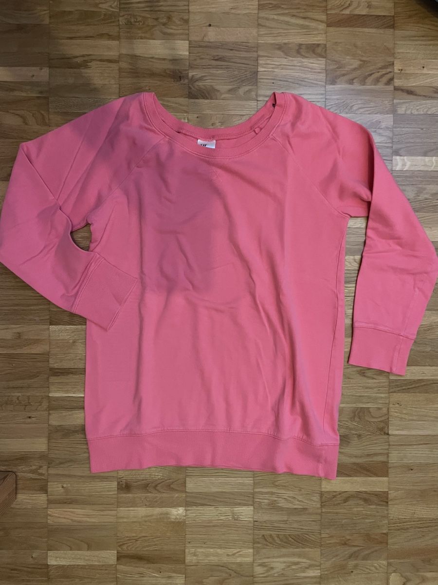 H&M Pullover & Sweatshirts: Pull – Neu (gemäss Beschreibung) aus Pont-de-la-Morge (Sion) von hel_bh28