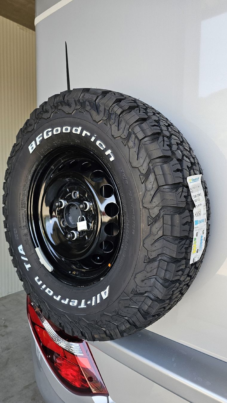 Goodrich Pneus & Kompletträder: BFGoodrich Reifen und Felgen 5x Stück – Neu (gemäss Beschreibung) aus Laax GR von chr_6q5z 1