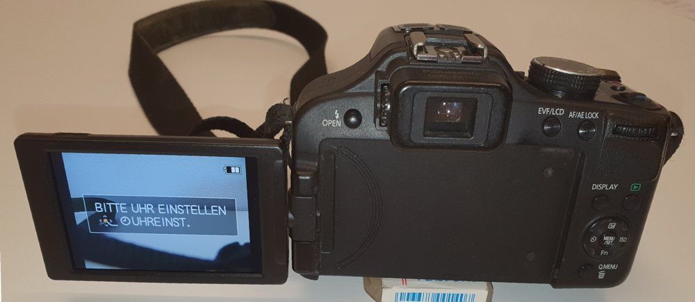 LUMIX PANASONIC DMC-FZ150, Digitalkamera 5