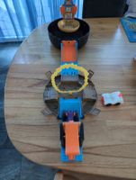 Hot Wheels Monster Trucks Spielset gebraucht guter Zustand