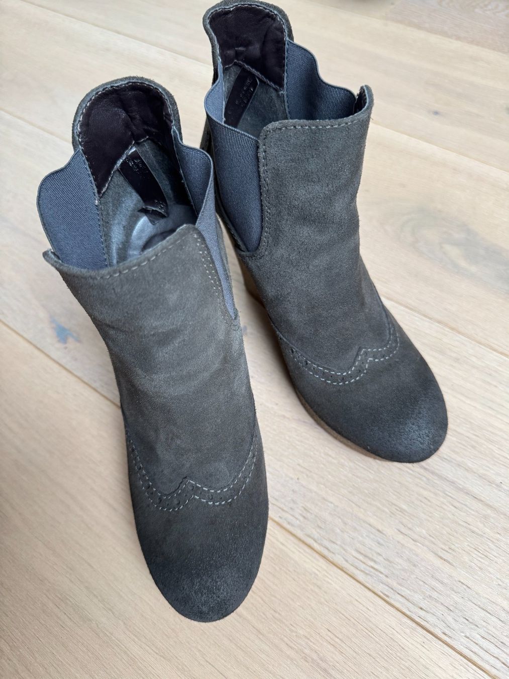 Diesel Scarpe da donna: Diesel Stiefeletten / Boots, Gr. 37 – Usato da Siebnen venduto da Trans-Am