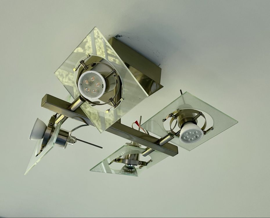 Ikea Lustres & lampes de plafonds: Deckenstrahler IKEA Fuga 4-strahlig in Zürich abzuholen – D'occasion à Zürich par mortimer3 2
