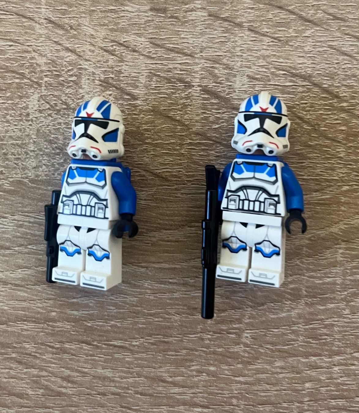 Lego Kit di costruzioni: 2 Lego Star Wars Clone Trooper, 501st – Nuovo (secondo la descrizione) da Münchenstein venduto da Marina114