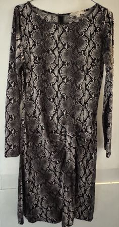 Michael Kors Snake Print Dress - Size M - Perfect for Fall!